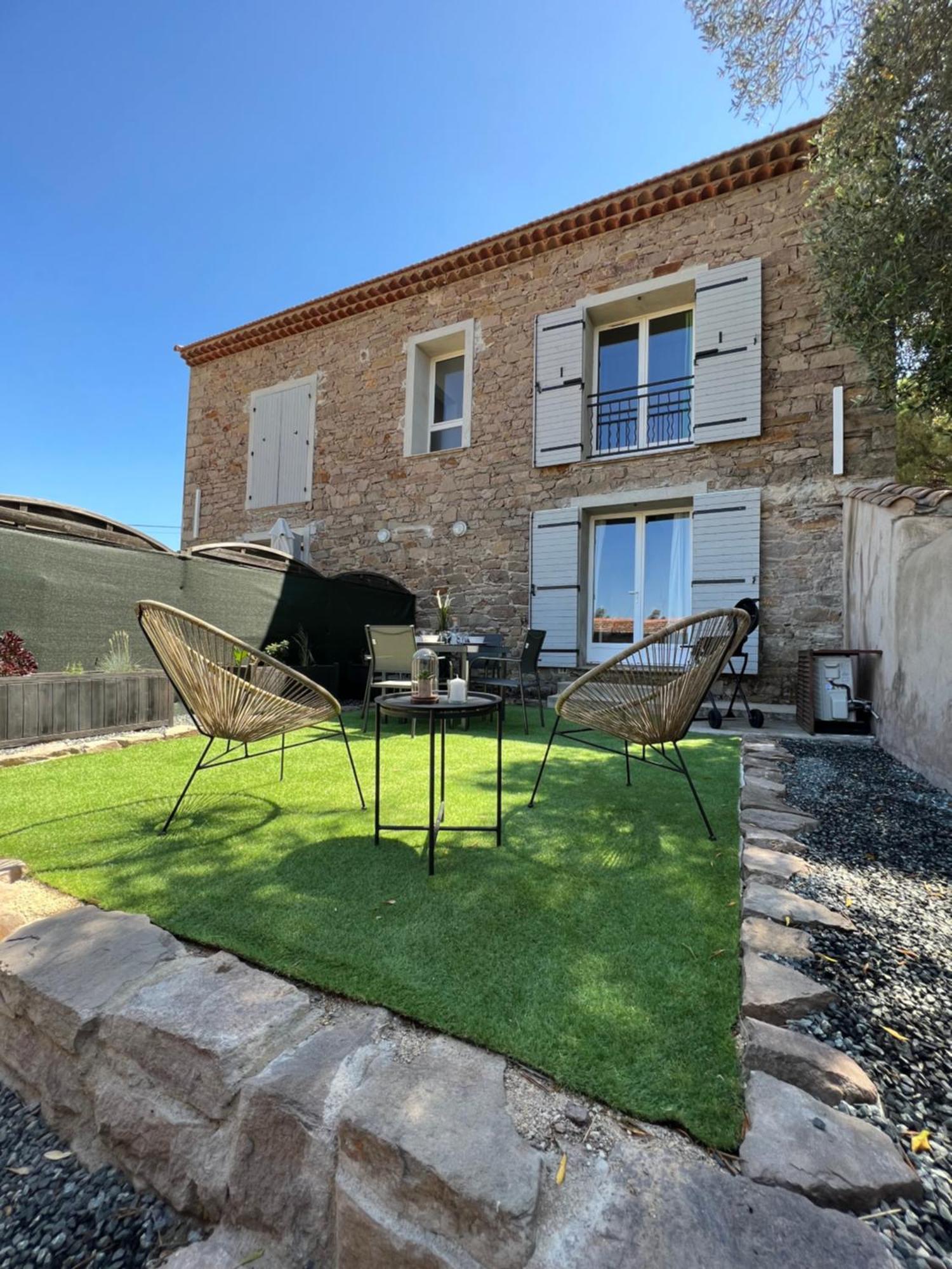 ロクブリューヌ・シュル・アルジャンLa Bastide Saint Pierre T2 - Jardinアパートメント エクステリア 写真